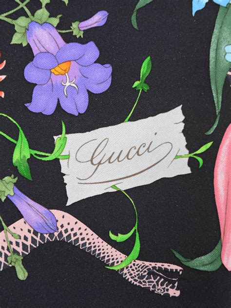 foulard gucci flora snake|gucci silk neck handbags.